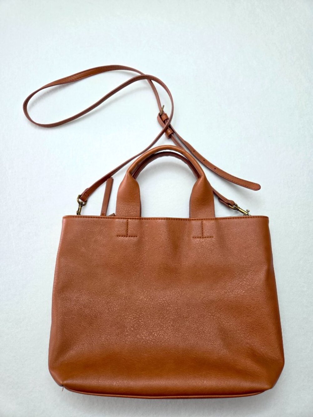 Universal Thread Women's Cognac Faux Leather Tote Crossbody Bag Brown - Picture 6 of 9
